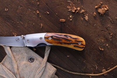 William Henry Classic T08-A 2" Liner Lock Folder / Silver Bolsters &amp; Jigged Bone / Hand Rubbed ATS-34 ( Pre Owned )