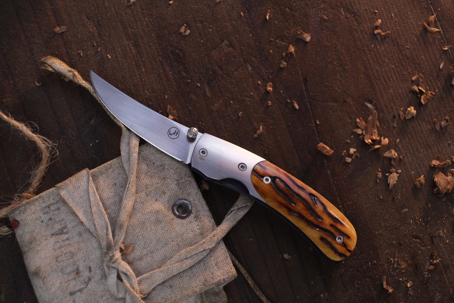 William Henry Classic T08-A 2&quot; Liner Lock Folder / Silver Bolsters &amp; Jigged Bone / Hand Rubbed ATS-34 ( Pre Owned )
