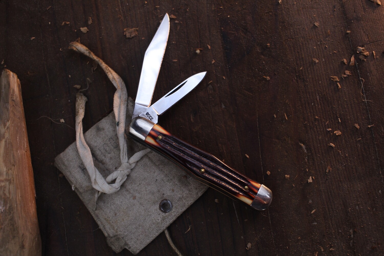 Queen Cutlery Vintage #56C Coke Bottle 2 Blade 3.5&quot; Closed Slipjoint / Imitation Bone / Satin Stainless ( Pre Owned )