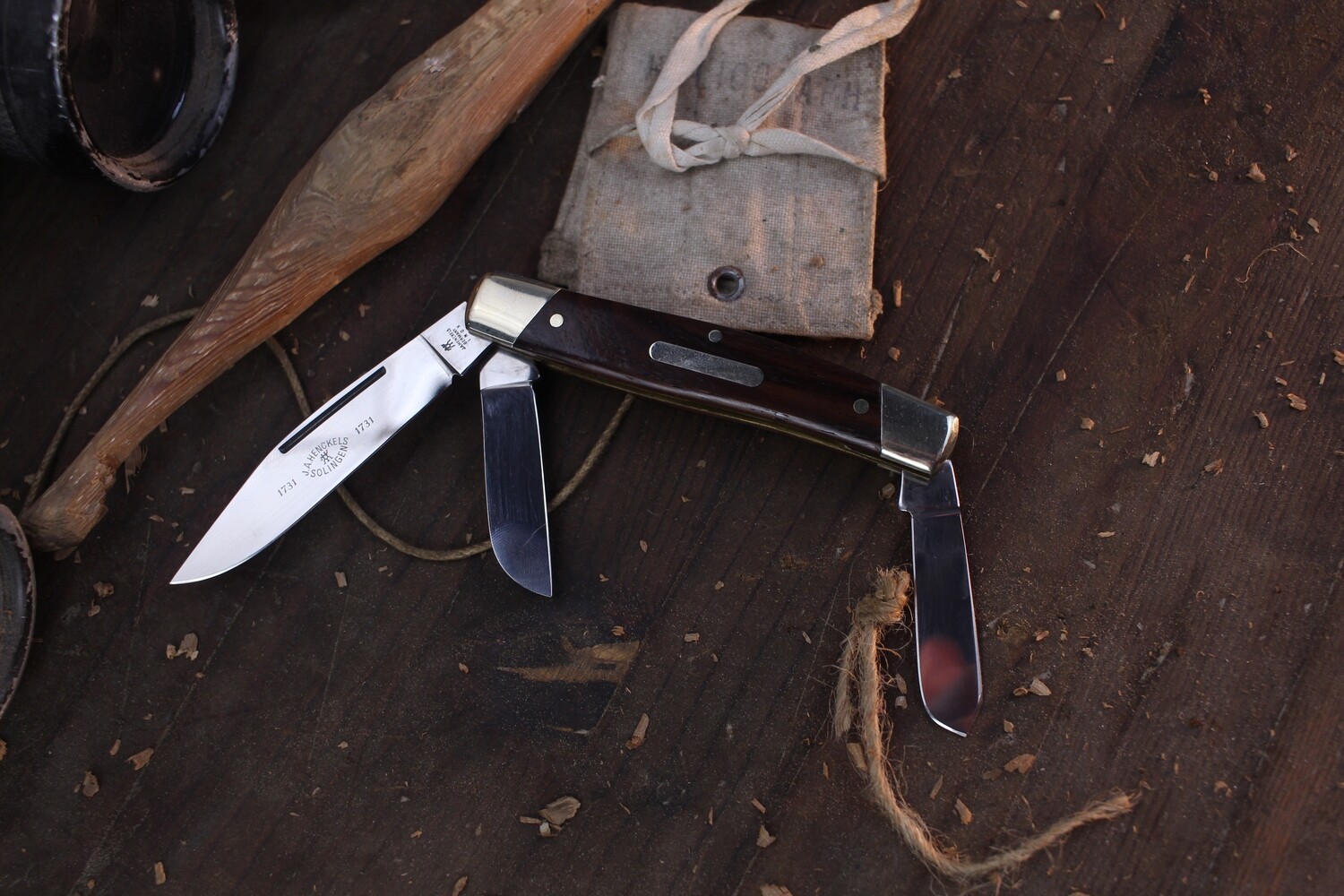 J. A. Henckels Vintage Stockman 3 Blade 4&quot; Closed Slipjoint / Rosewood / Satin Solingen INOX ( Pre Owned )