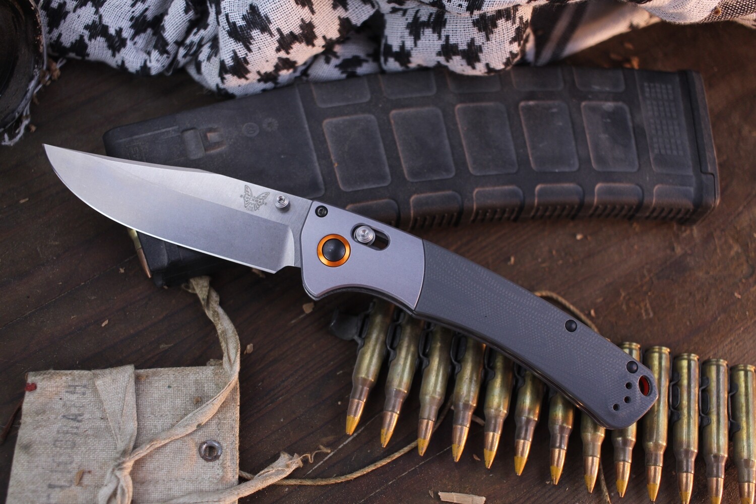 Benchmade Crooked River 4&quot; AXIS Lock Folder / Gray G-10 / Satin S30V ( Pre Owned )
