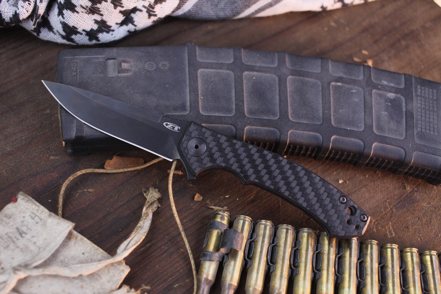 Zero Tolerance 0450CF Sinkevich 3.25&quot; Flipper Knife / Carbon Fiber / Black ( Pre Owned )