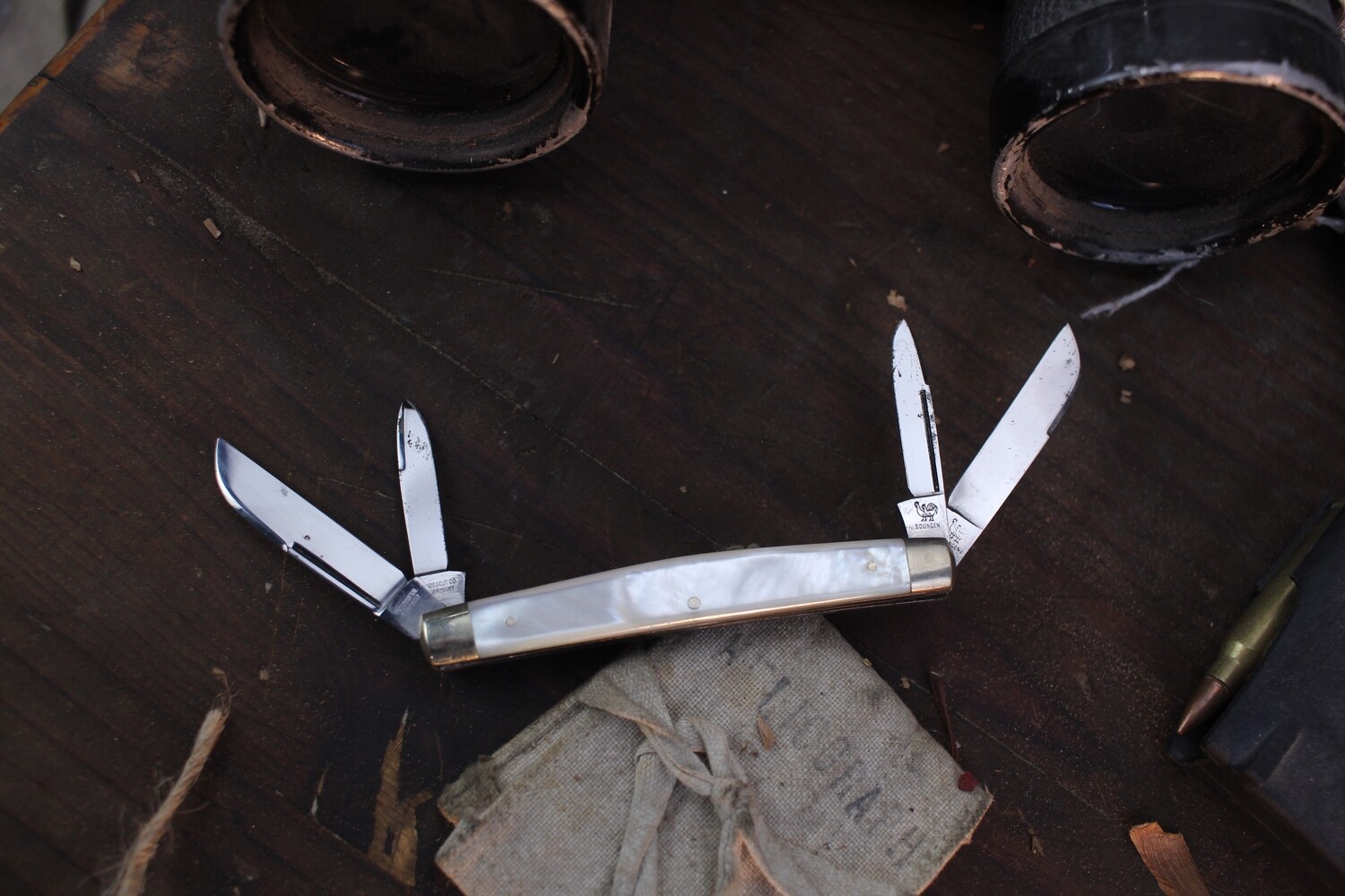 Hen &amp; Rooster Congress 3.5&quot; Closed Slipjoint Folder / Mother Of Peral / Satin Solingen Steel ( Pre Owned )