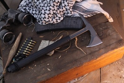 RMJ Tactical Shrike  80CRV2 Tomahawk / Black Rubber / Tungsten ( Pre Owned )