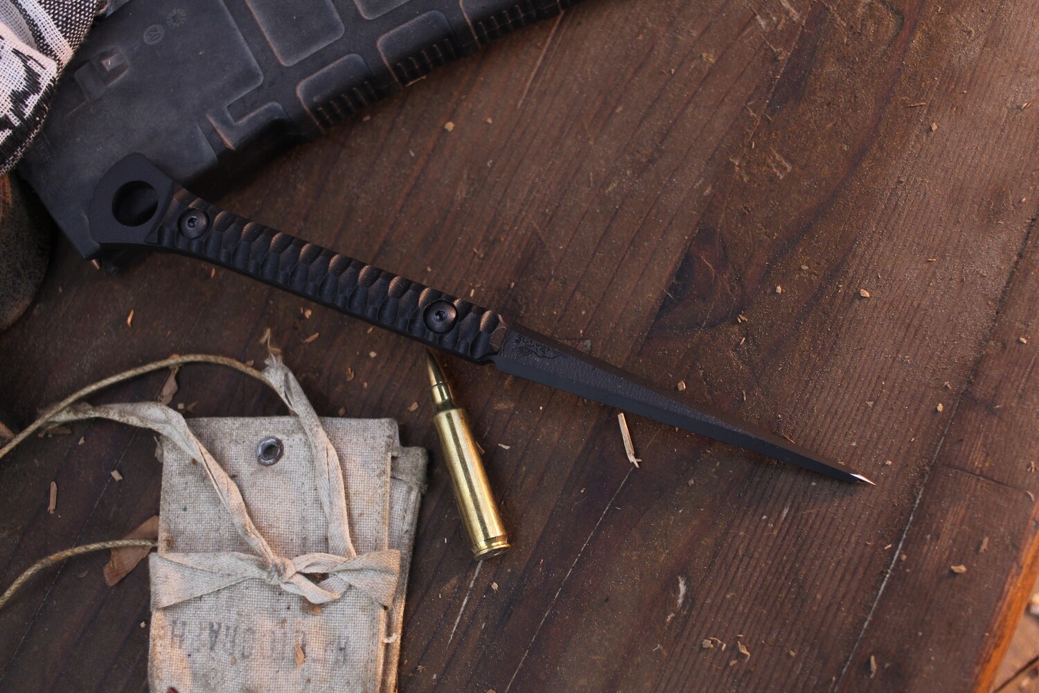 Half Face Blades Cardiac Spike 3.8” Tactical Spike / Textured Black G-10 / Black Cerakote O1