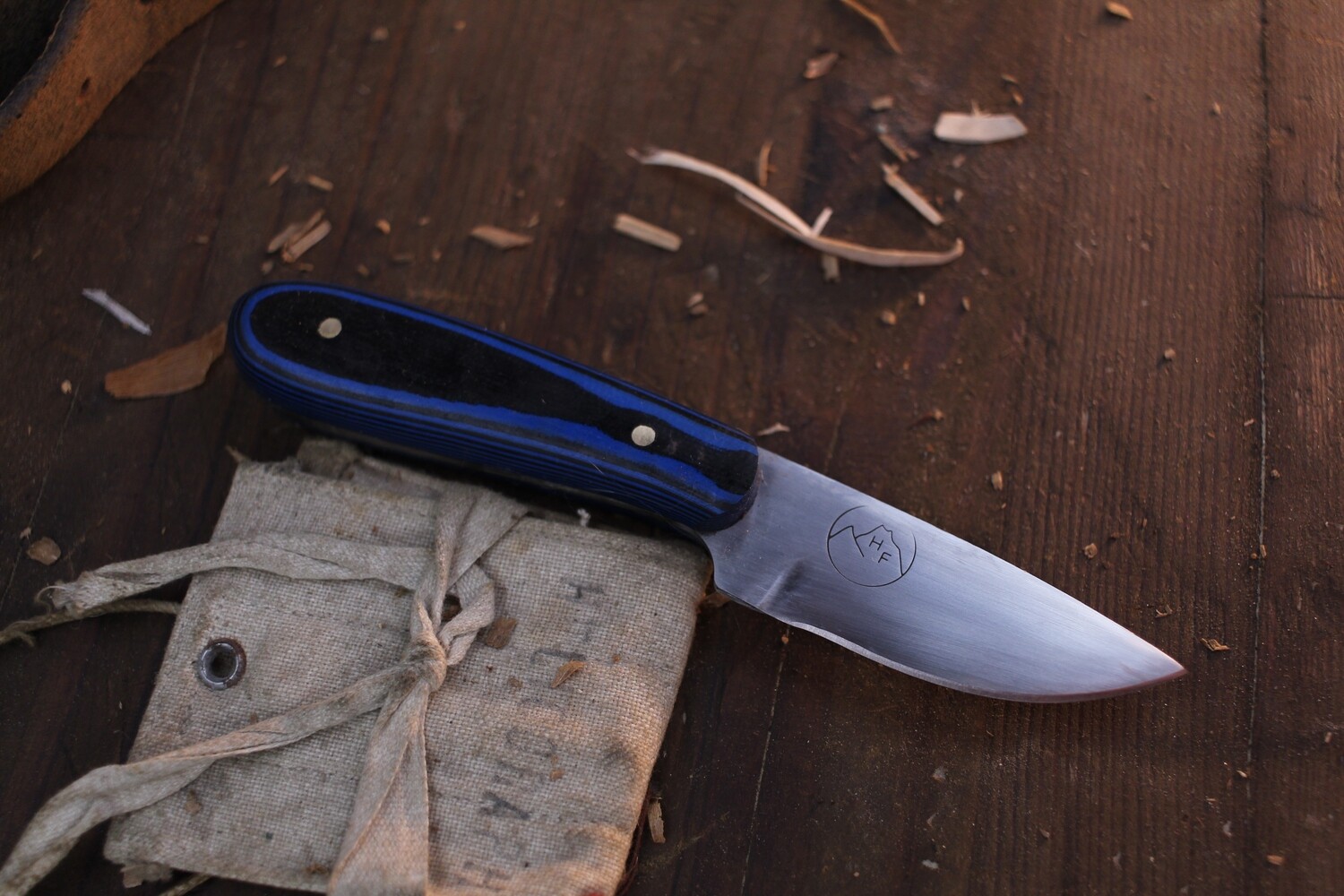 Highlands Forge 2&quot; Fixed Blade Micro Hunter / Blue Ultrex / Satin Forged 1095