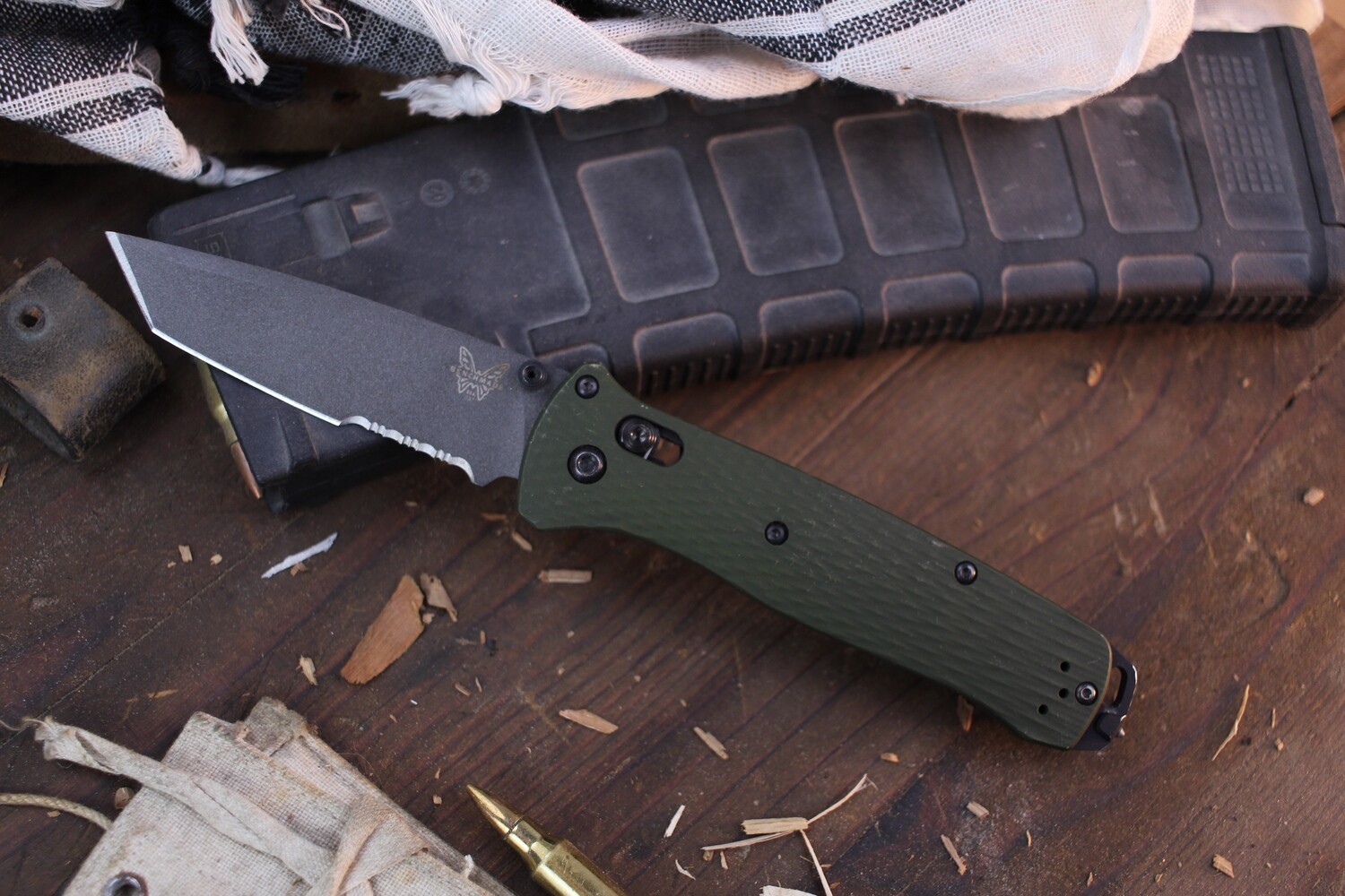 Benchmade Bailout 3.38&quot; Tanto AXIS Lock Knife / Woodland Green Aluminum / Gray Serrated / M4 ( Pre Owned )