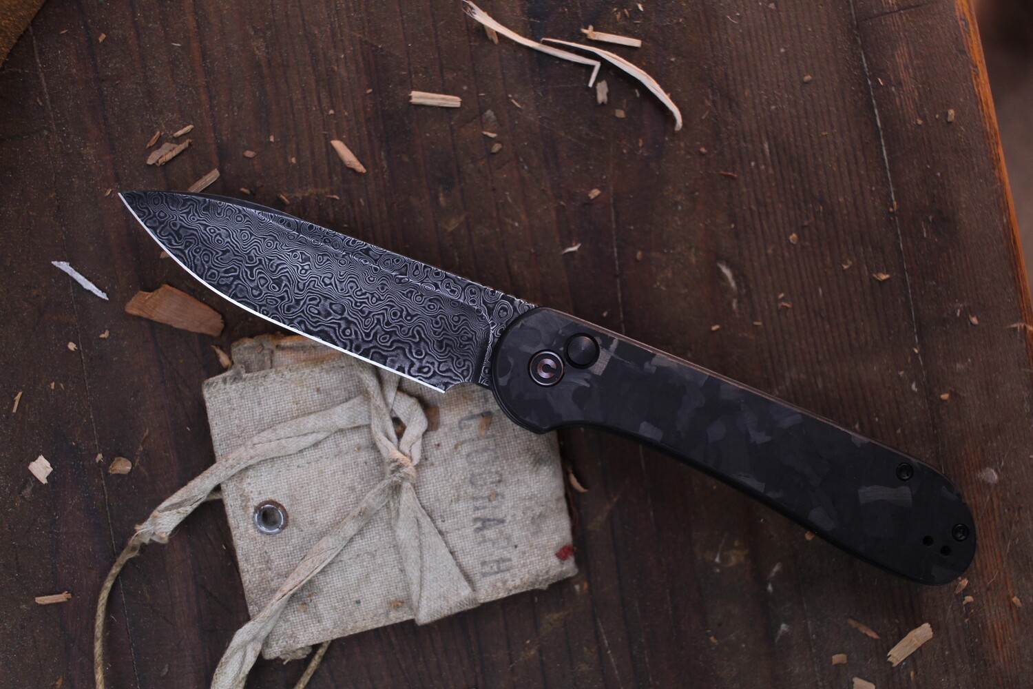 Civivi Elementum 3.5&quot; Button Lock Folding Knife / Shred Carbon Fiber / Damascus ( Pre Owned )