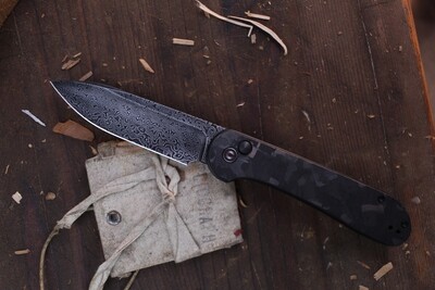 Civivi Elementum 3.5" Button Lock Folding Knife / Shred Carbon Fiber / Damascus ( Pre Owned )