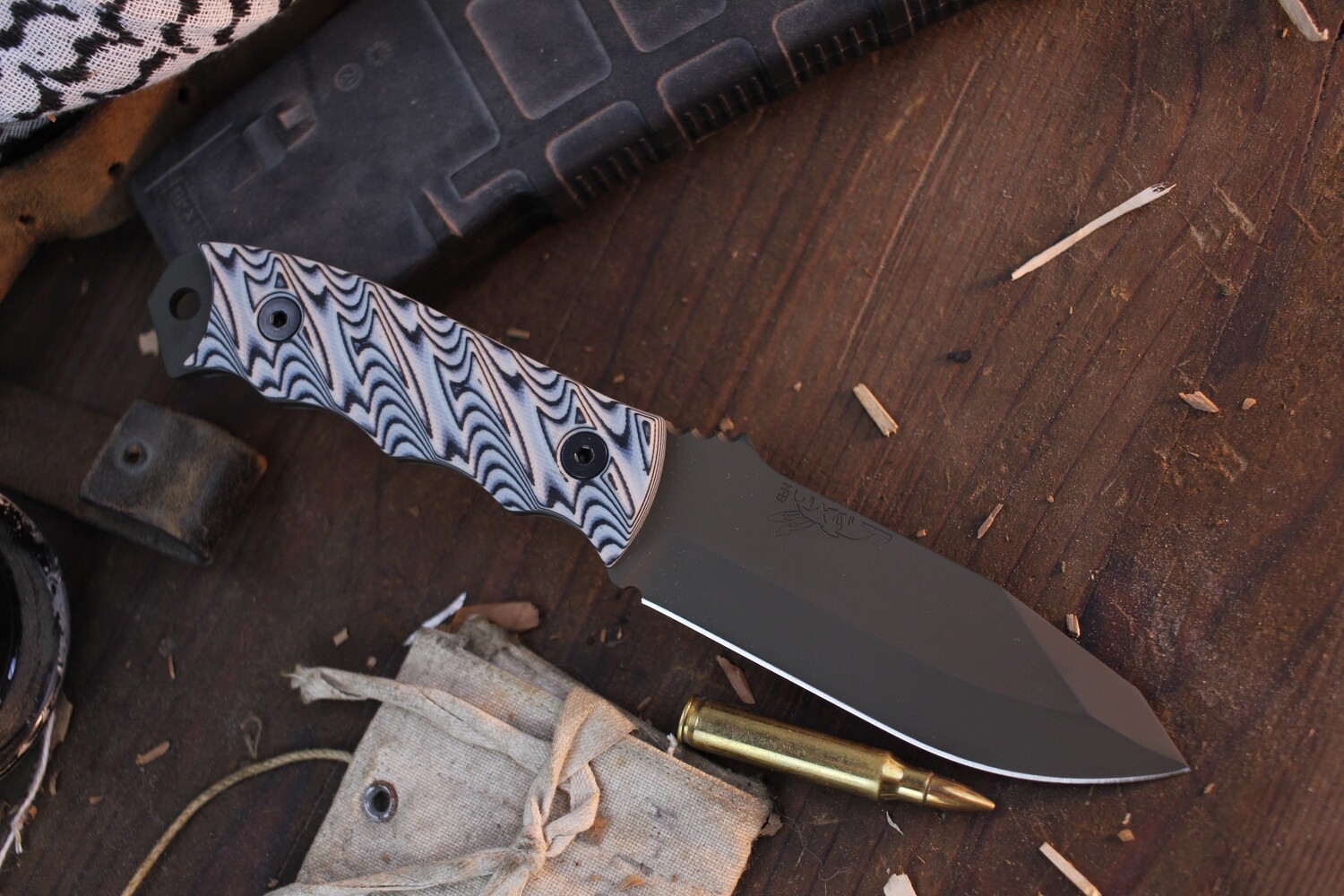 Half Face Blade Disaster Jr. 3.75” Fixed Blade / Contoured Black &amp; White G-10 / OD Green Cerakote CPM-3V