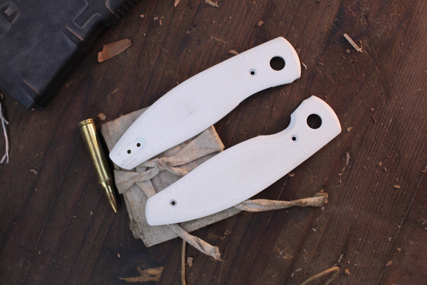 Three Rivers Manufacturing White G10 Winged Scales ( Pre Owned )