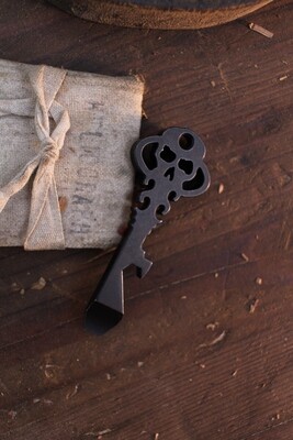 Chaves Skeleton Key Multi Tool / Black Washed D2