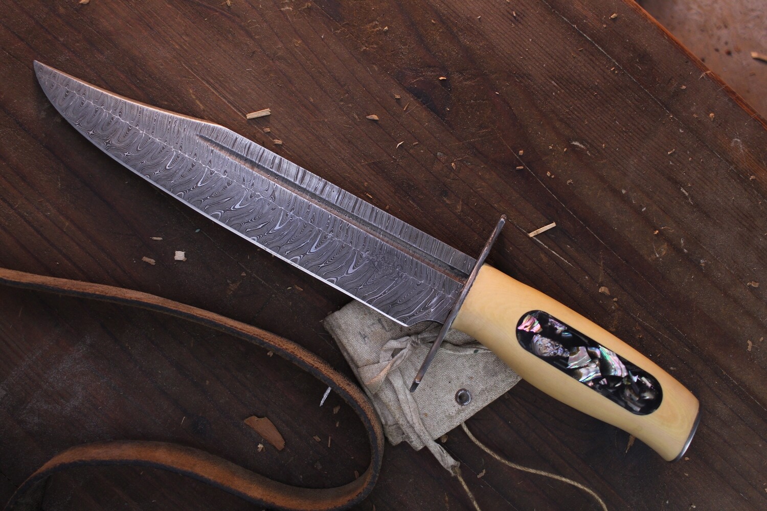 Dennis Jokella Frontier Bowie 9&quot; Fixed Blade Knife / Vintage Micarta &amp; New Zealand Paua Shell / Damascus