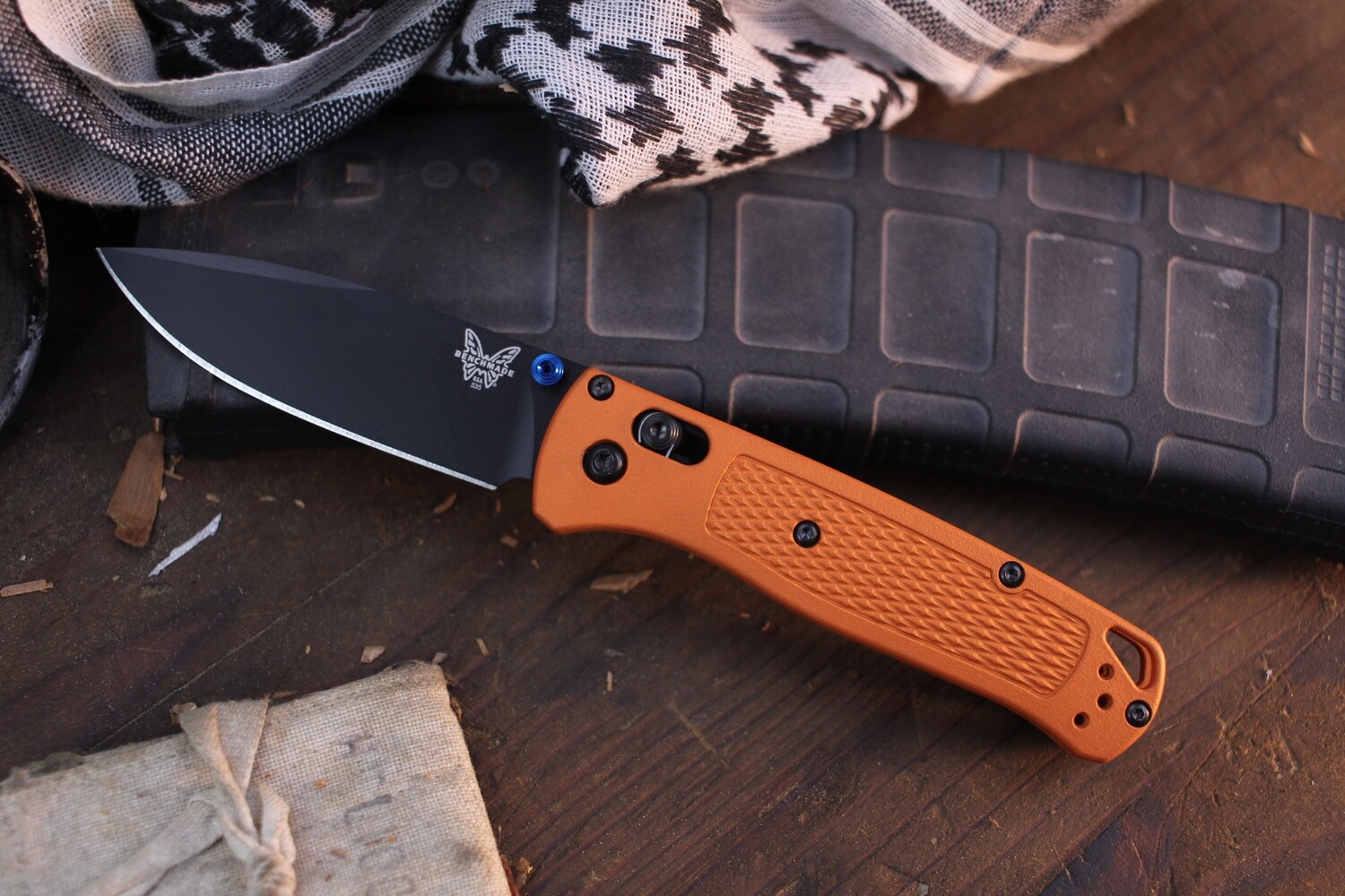 Benchmade NK Custom Bugout 3.24&quot; AXIS Lock Folder / Tequila Sunrise Grivory With Blue Thumstud &amp; Clip / Black S30V