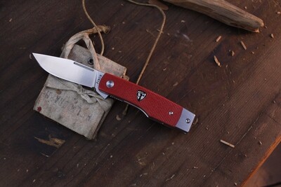 Finch Knives Hatfield 2.75" Frame Lock Flipper / Canyon Red Micarta / Satin 154CM