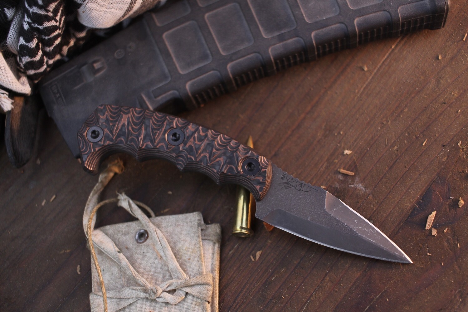 Half Face Blade Humint 3&quot; Fixed Dagger / Copper Dragon Strike Carbon Fiber / Acid Washed S45VN
