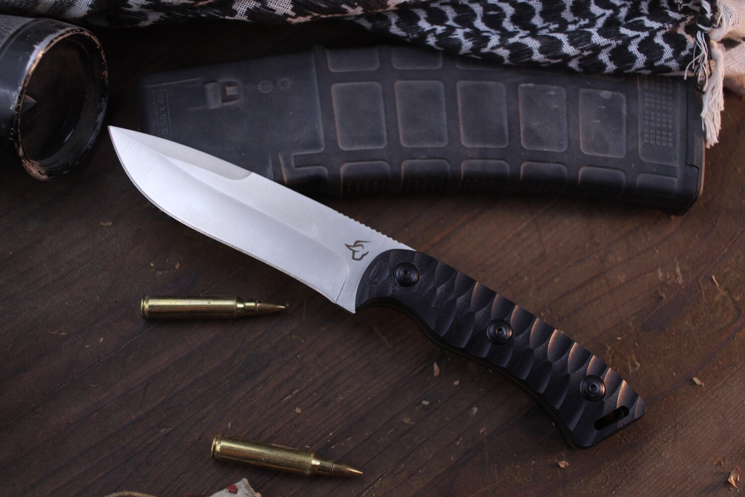 Taurus T101 4.6&quot; Fixed Blade / Black Milled G-10 / Satin D2 ( Pre Owned )