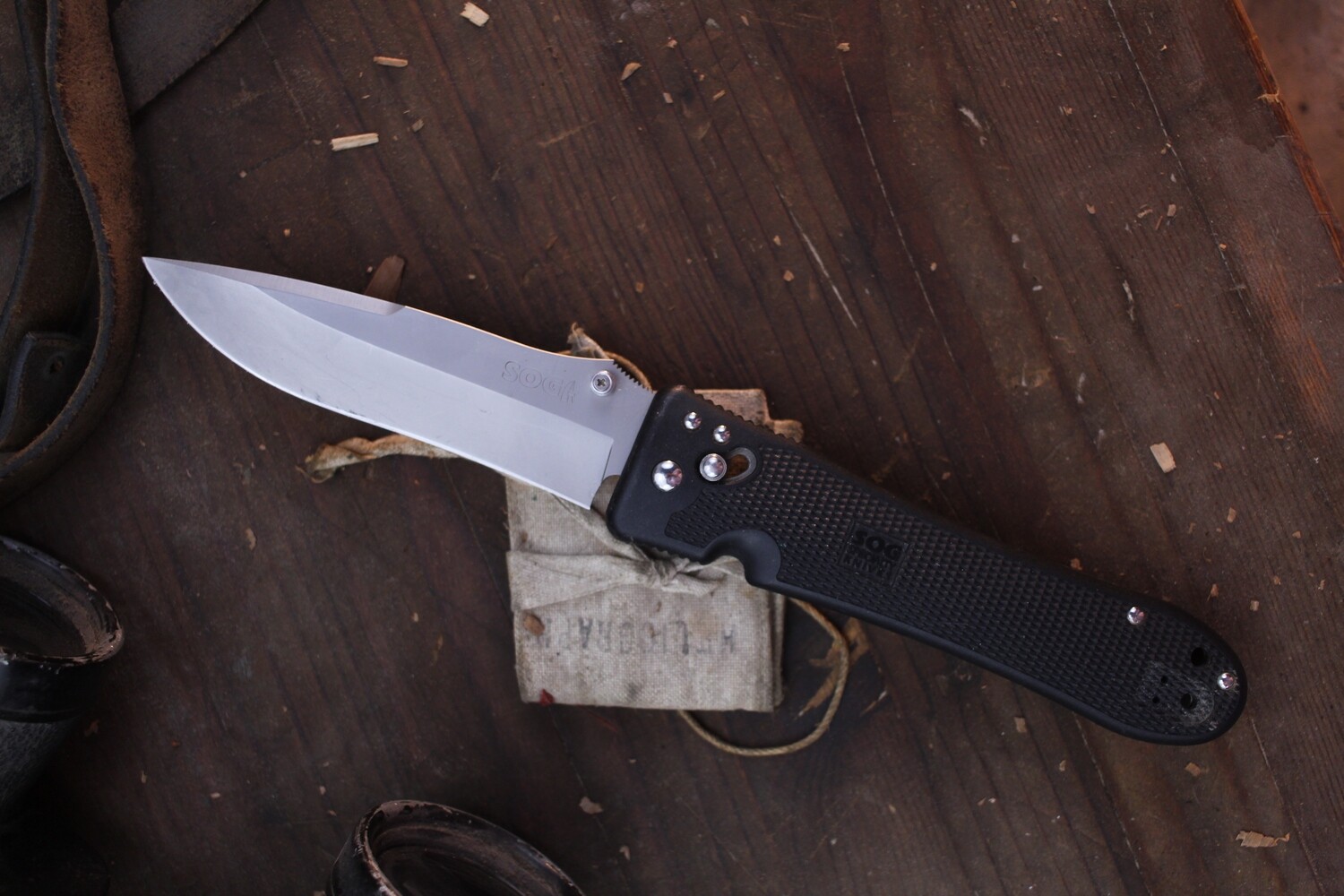 SOG Spec-Elite II 5&quot; Arc-Lock Folder / Black GFN / Bead Blasted VG-10 ( Pre Owned )