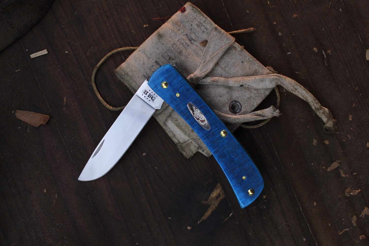 Case Sodbuster Jr. 3.625&quot; Closed Slipjoint Folder / Caribbean Blue Sawcut Bone / Polished Tru-Sharp
