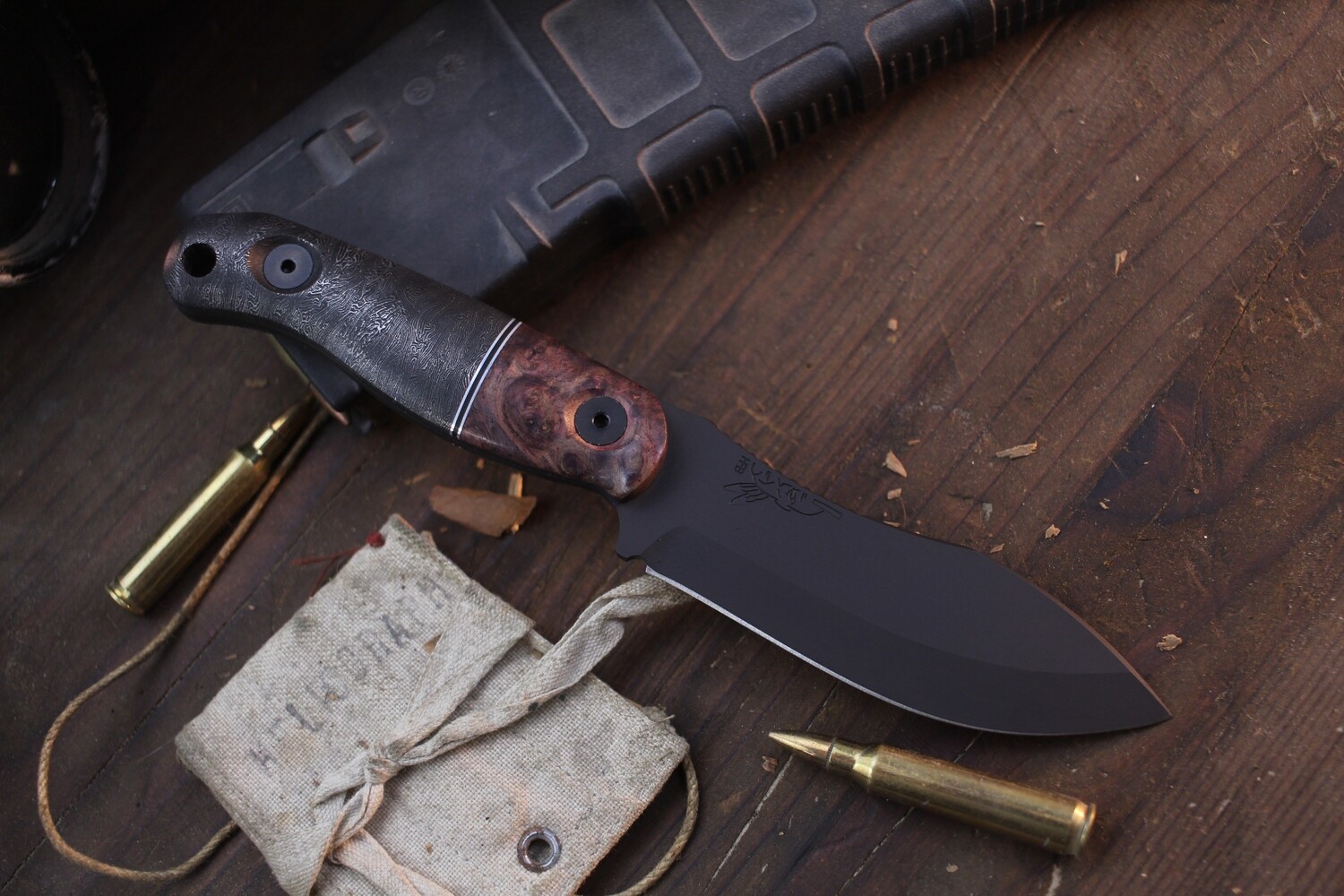 Half Face Blade Skinner Jr. 3.75&quot; Fixed Blade / Box Elder Burl &amp; Space Coral Carbon Fiber / Grey Cerakote MagnaCut