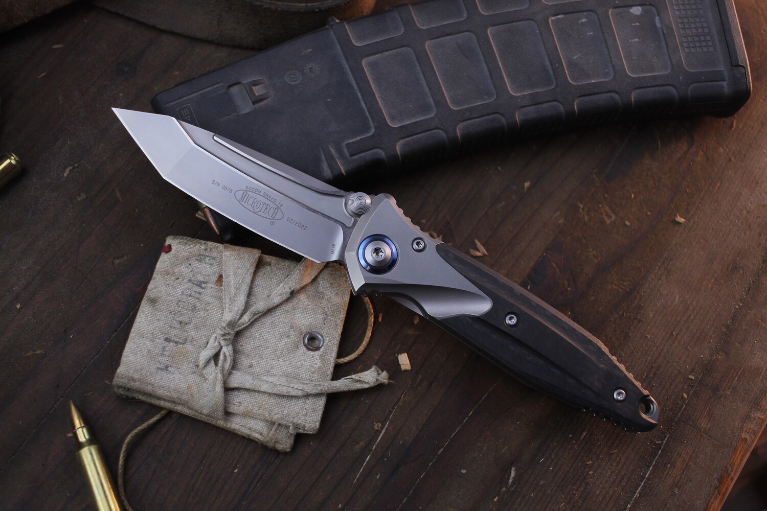 Microtech SOCOM Bravo 4&quot; T/E Framelock Folder  / Beadblast Titanium &amp; Carbon Fiber  / Beadblast Tanto ( Pre Owned )