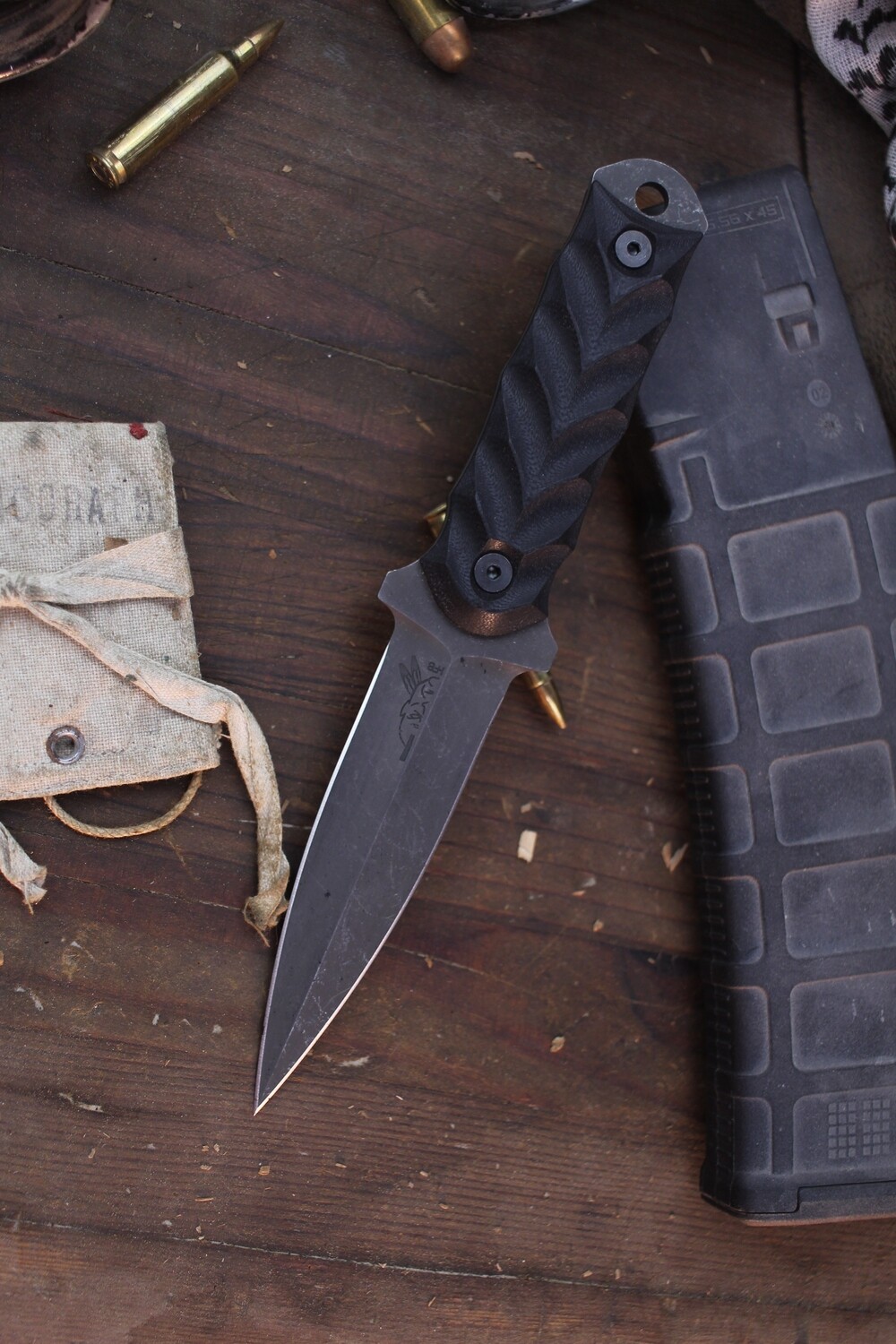 Half Face Blade COMBAT 4&quot; Fixed Dagger / Black G-10 / Stonewashed CPM-Magnacut