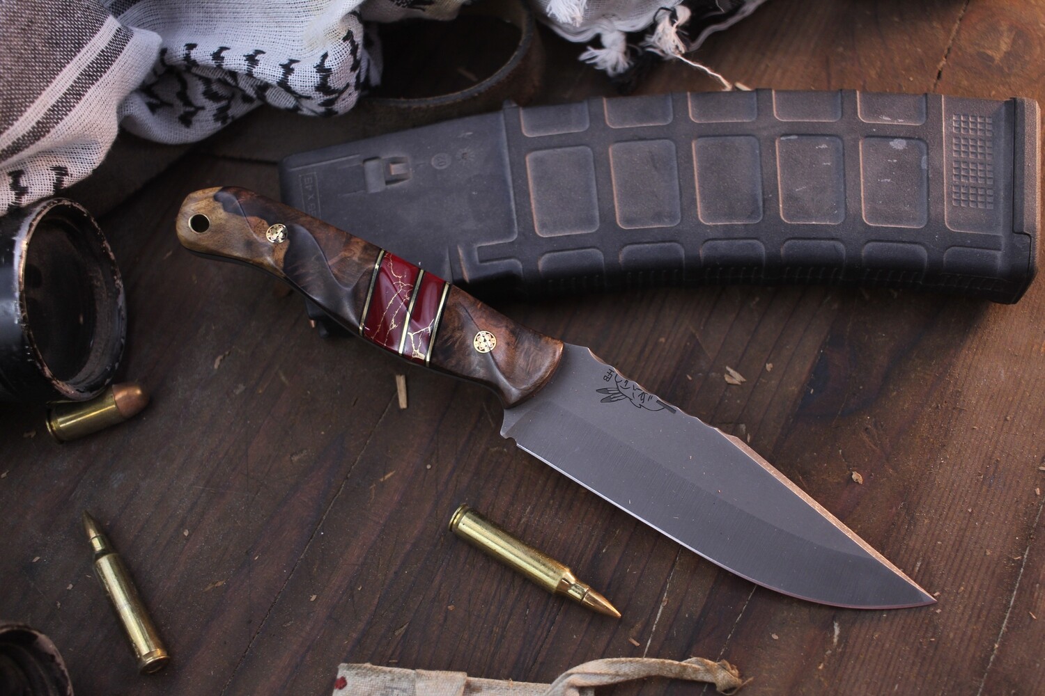 Half Face Blade Crow Scout 5&quot; Fixed Blade / Katalox Wood With Red &amp; Gold Tru-Stone / Acid Washed MagnaCut