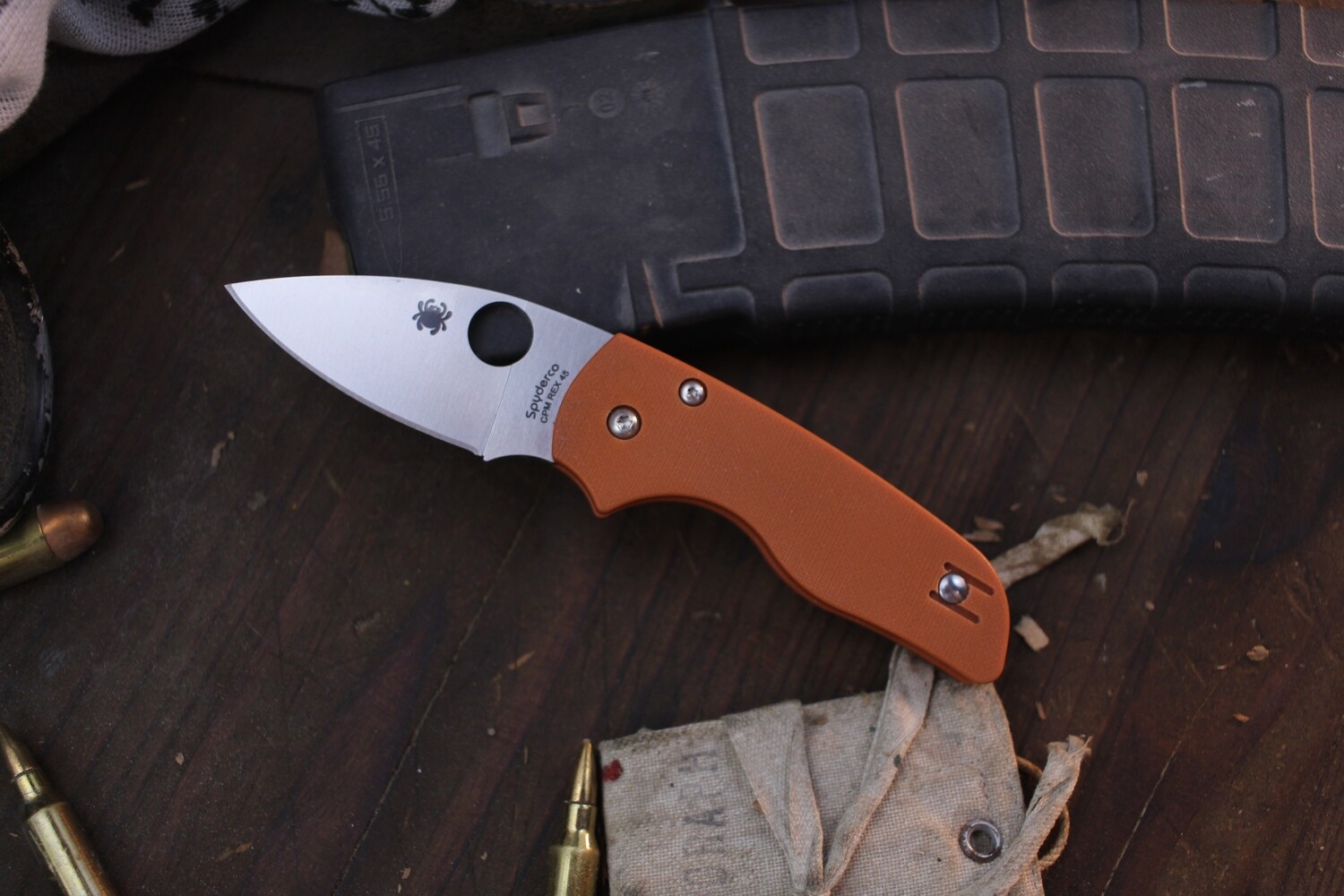 Spyderco Lil&#39; Native 2.5&quot; Compression Lock Folder / Burnt Orange G-10 / Satin REX-45 ( Pre Owned )