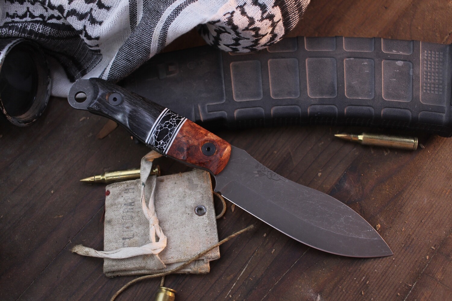 Half Face Blades Custom Hunter Skinner 4.5&quot; Fixed Blade / Afzelia &amp; Bog Oak With Black Tru-Stone / Acid Washed MagnaCut