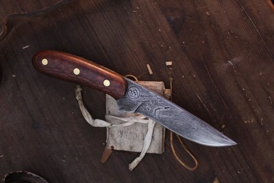 Highlands Forge 5&quot; Fixed Blade Hunter / Lacewood / Alaskan Forged Damascus