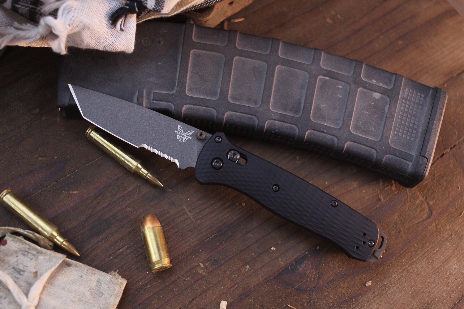 Benchmade Bailout 3.4&quot; AXIS Lock Folder / Black Aluminum / Tungsten Gray Cerakote Serrated CPM-M4
