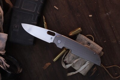 Kizer Cutlery Justin Lundquist Varatas 3.27&quot; Framelock Front Flipper / Milled Titanium / Satin S35VN ( Pre Owned )