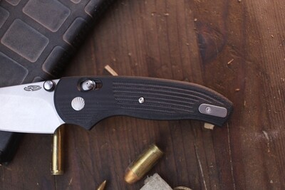 Three RIvers Manufacturing Shadow 3.2" Barlock Folder / Jet Black G-10/ Satin 20CV ( Pre Owned )
