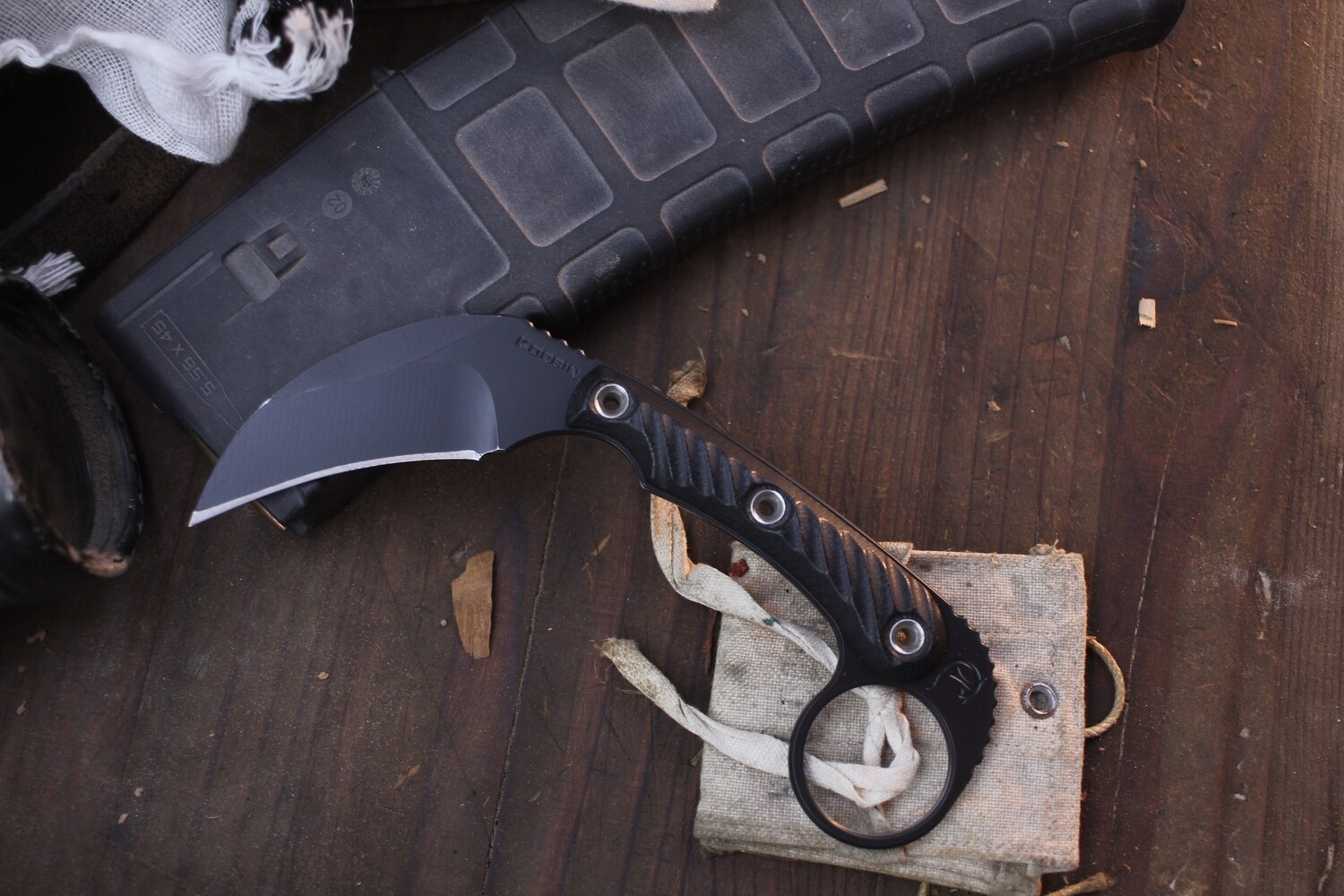 RMJ Tactical Korbin 2.875&quot; Karambit / Black G10 / Black Nitro-V ( Pre Owned )