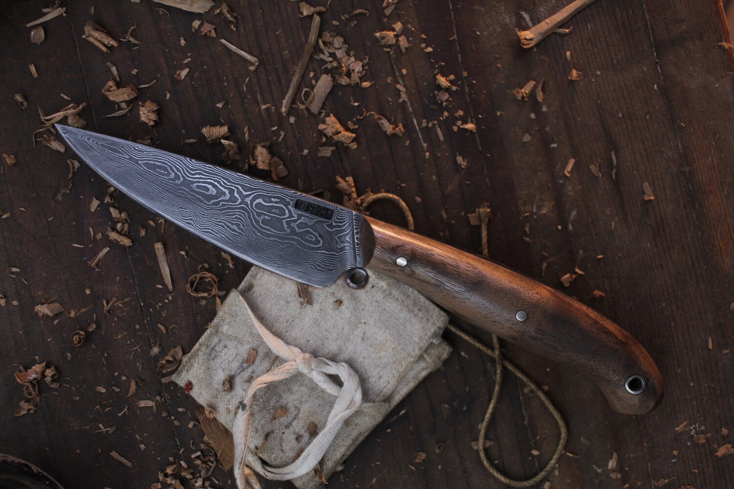 Mark Couch 4&quot; Drop Point Utility / Walnut / Alaskan Forged Damascus