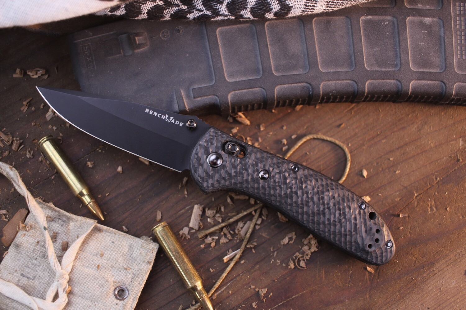 Benchmade Gold Class Griptilian 3.45&quot; AXIS Lock Folder / Carbon Fiber / Black M4  ( Pre Owned )