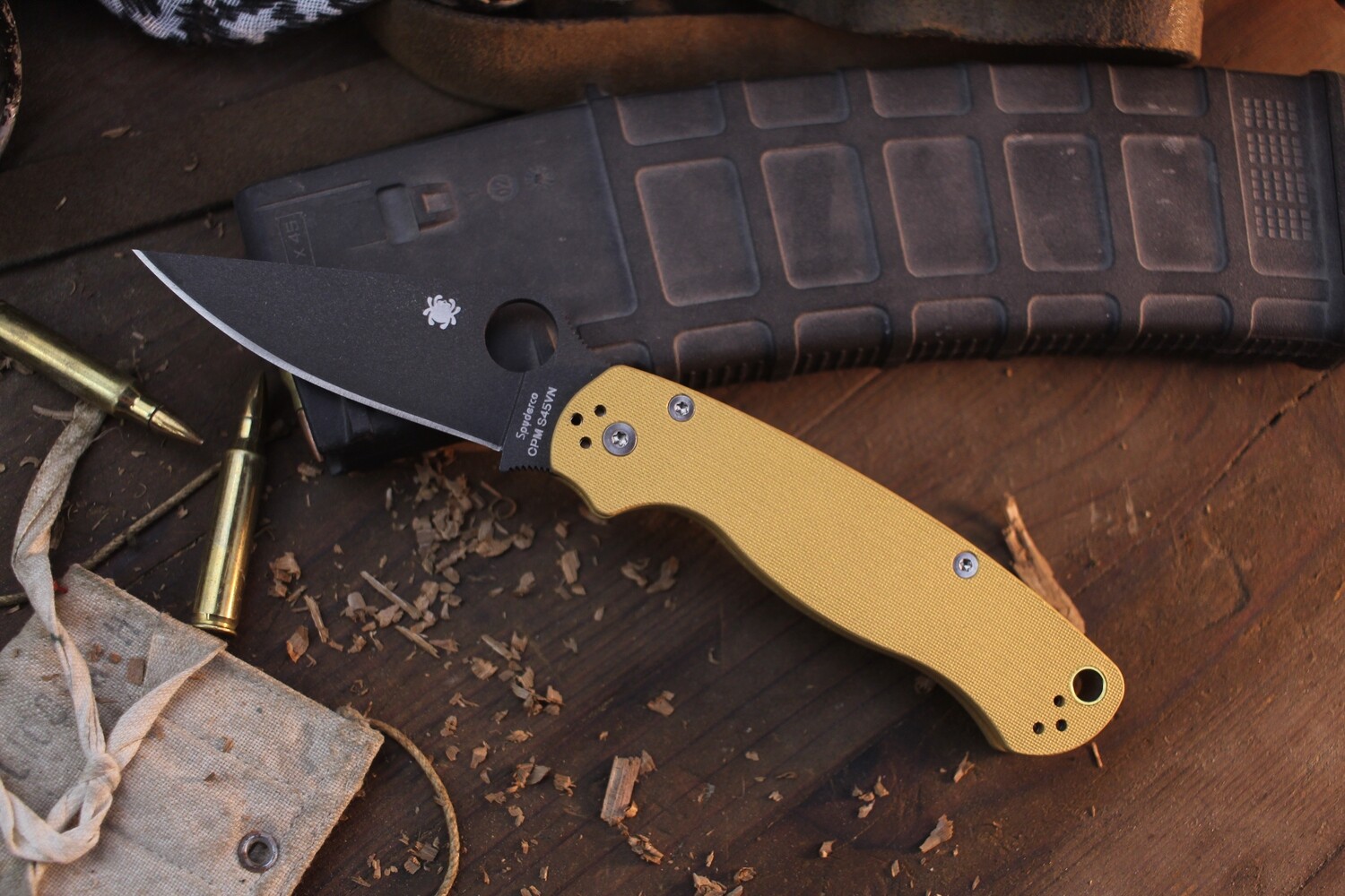 Spyderco NK Custom Paramilitary 2 3.44&quot; Compression Lock Folder / Glacier Gold G-10 / Cobalt Cerakote S45VN