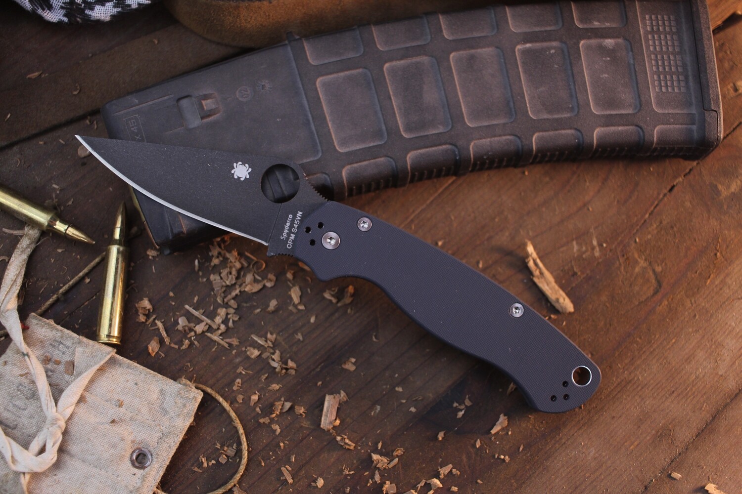 Spyderco NK Custom Paramilitary 2 3.44&quot; Compression Lock Folder / KEL-TEC Navy Blue G-10 / Cobalt Cerakote S45VN
