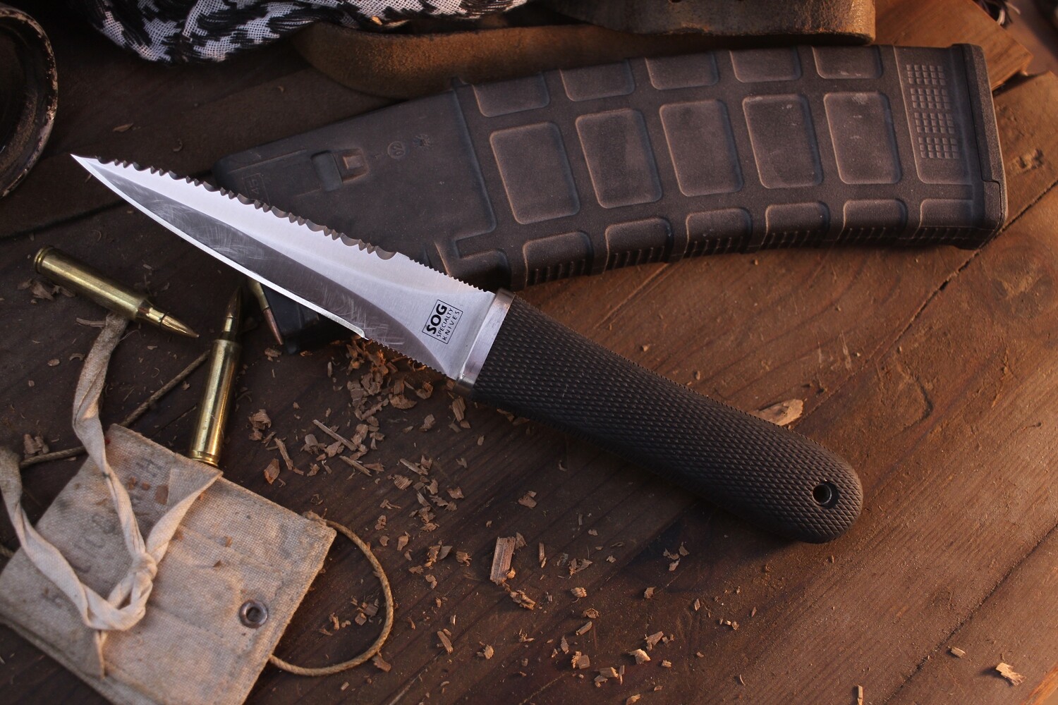 SOG Pentagon 5&quot; Fully Serrated Dagger / Black Kraton / Satin AUS8A ( Pre Owned )