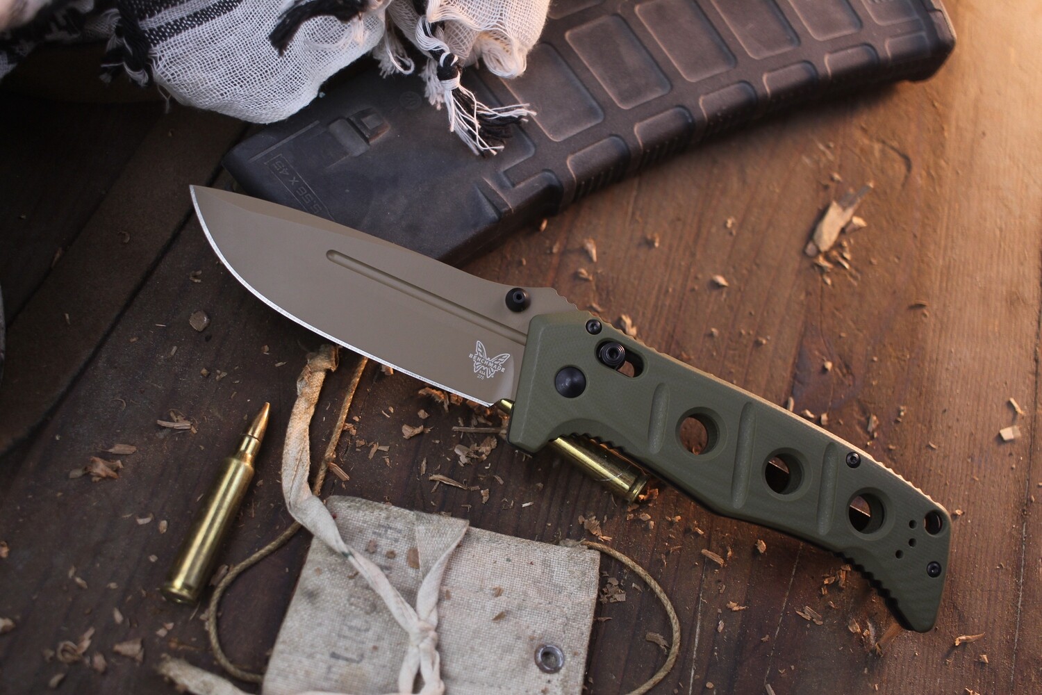 Benchmade Adamas 3.82&quot; Axis Lock Knife / Flat Dark Earth / OD G10 / Cruwear