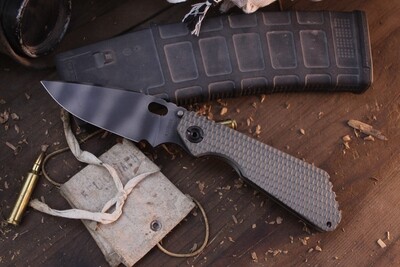 Strider Knives SMF 4&quot; Framelock Folder / Flamed Ti &amp; Gunner Grip OD Green Aluminum / Tiger Stripe 20CV ( Pre Owned )