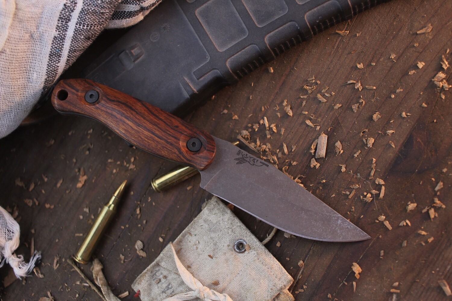 Half Face Blade Featherlight 3.35” Fixed Blade / Desert Ironwood / Acid Washed MagnaCut