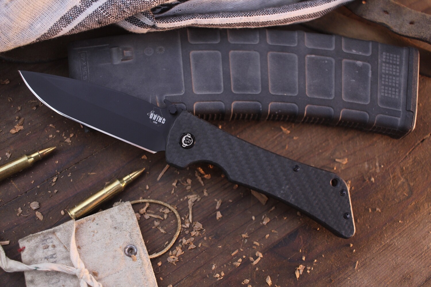 Southern Grind Bad Monkey 4&quot; Liner Lock Folder / Carbon Fiber / Armor Black 14C28N ( Pre Owned )