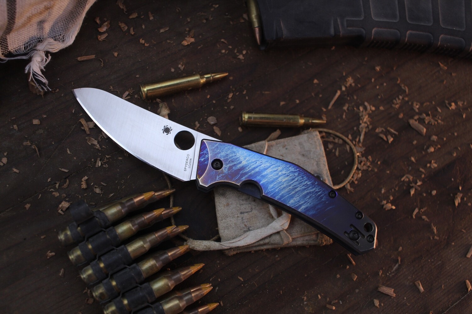 Spyderco SpydieChef 3.3&quot; Frame Lock Folder / Blue Storm Titanium / Satin LC200N ( Pre Owned )