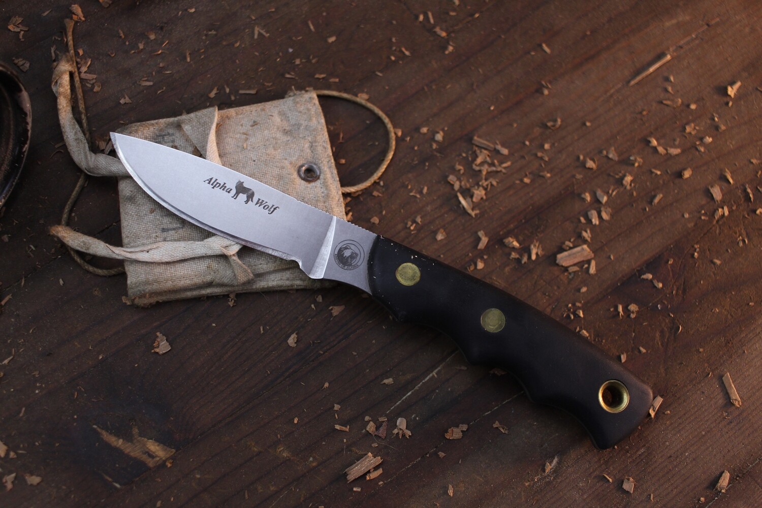 Knives of Alaska Alpha Wolf 3.75&quot; Fixed Blade Knife Drop Point, CPM S30V Blade / SureGrip™ Handle ( Pre Owned )