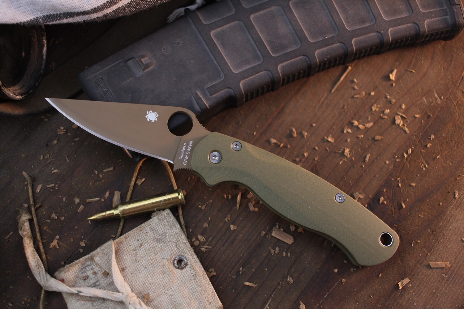Spyderco NK Custom Paramilitary 2 3.44&quot; Compression Lock Folder / Flytanium OD Lotus G-10 / FDE Cerakote S45VN