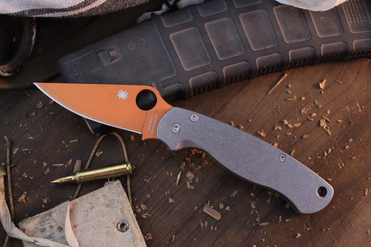 Spyderco NK Custom Paramilitary 2 3.44&quot; Compression Lock Folder / Flytanium Titanium / Copper Suede Cerakote S45VN