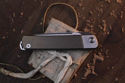 Medford Knife and Tool (MKT) Gentleman Jack 3.1" Slip Joint Knife / Bronze Anodized Titanium / Satin S35V ( Pre Owned )