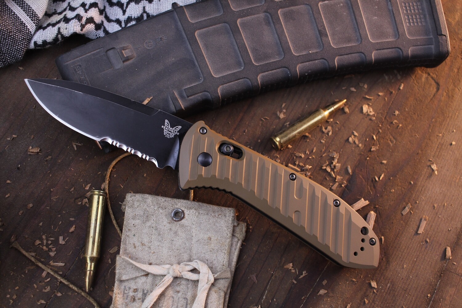 Benchmade Presidio II 3.7&quot; Axis-Auto Knife / Mud Brown Cerakote Aluminum / Partially Serrated Black S30V  ( Pre Owned )