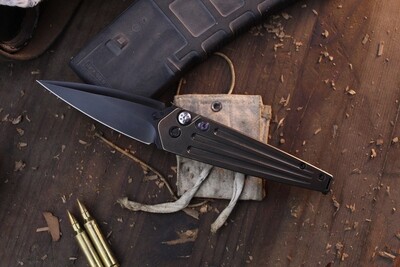 Medford Knife &amp; Tool Nosferatu 3.5&quot; PlungeLock Auto / Bronze Ti &amp; PVD Hardware With Flamed Safety / PVD S35VN ( Pre Owned )
